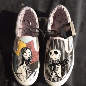 Griund Up Womens Size 6 1/2 Disney Nightmare Before Christmas Slip-on Shoes